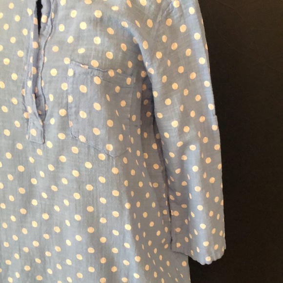 CHARLIE blue/white polka dot top size medium - Picture 7 of 10